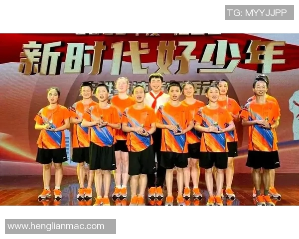 聚焦国际运动员成就与挑战，探索他们背后的奋斗与荣耀